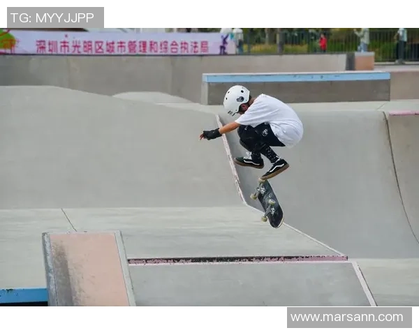 滑板巨献：探秘武汉滑板队的配合